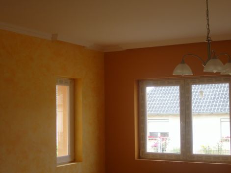 s7002318.jpg