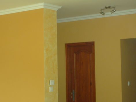 s7002320.jpg
